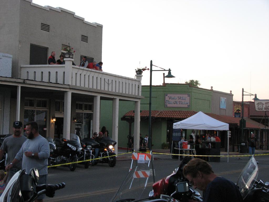 Cottonwood Hotel Exterior foto